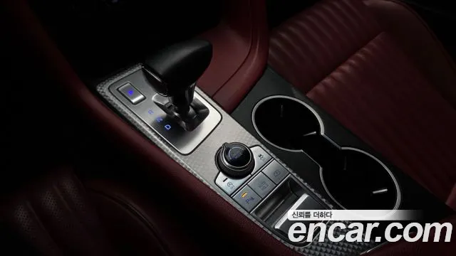 Genesis G70 2021 thumb 12