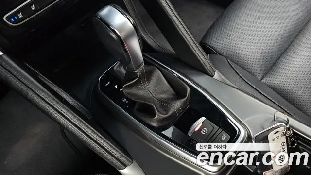 Renault Koleos 2018 thumb 12