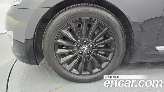 Hyundai Equus 2013 thumb 3