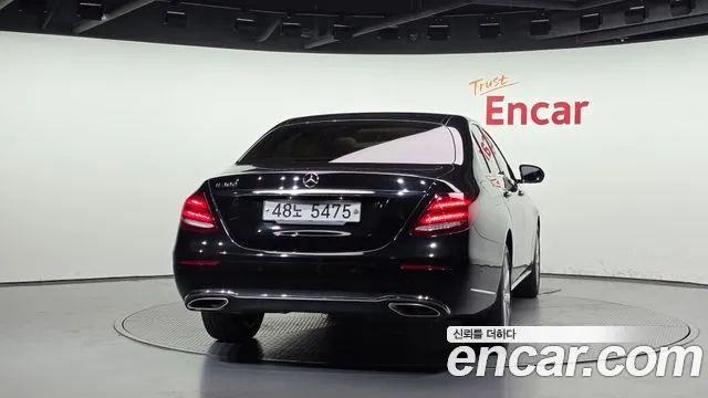 Mercedes-Benz E-Класс 2018 thumb 4