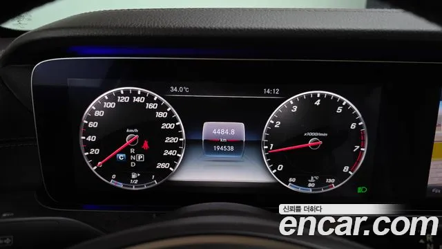 Mercedes-Benz E-Класс 2018 thumb 8