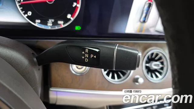 Mercedes-Benz E-Класс 2018 thumb 9