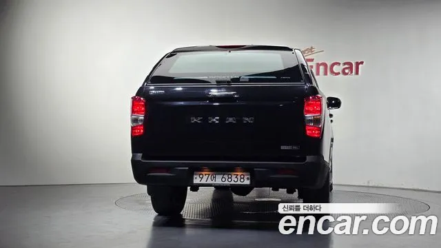 KG_Mobility_Ssangyong Rexton 2019 thumb 12