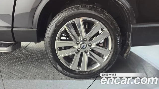 KG_Mobility_Ssangyong Rexton 2019 thumb 8