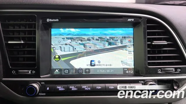 Hyundai Avante 2016 thumb 10