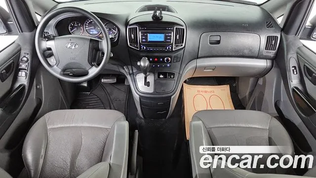 Hyundai Starex 2018 thumb 10