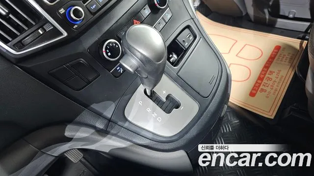 Hyundai Starex 2018 thumb 11