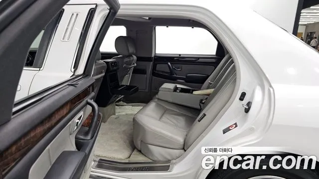 Hyundai Equus 2001 thumb 10