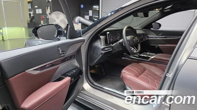 BMW 7 серии 2025 thumb 8