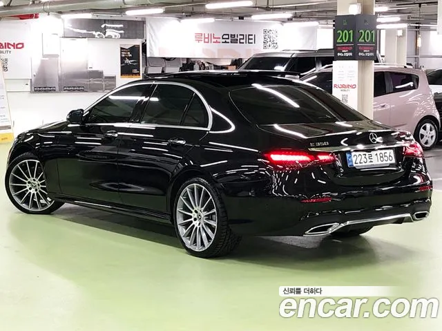 Mercedes-Benz E-Класс 2020 thumb 3