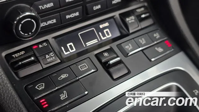 Porsche Cayman 2017 thumb 8