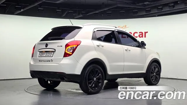 KG_Mobility_Ssangyong KORANDO 2013 thumb 10