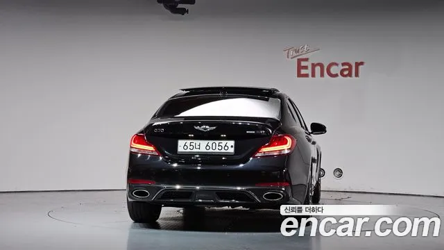 Genesis G70 2018 thumb 2
