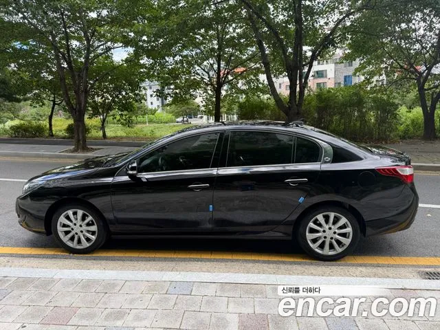 Renault SM5 2011 thumb 12