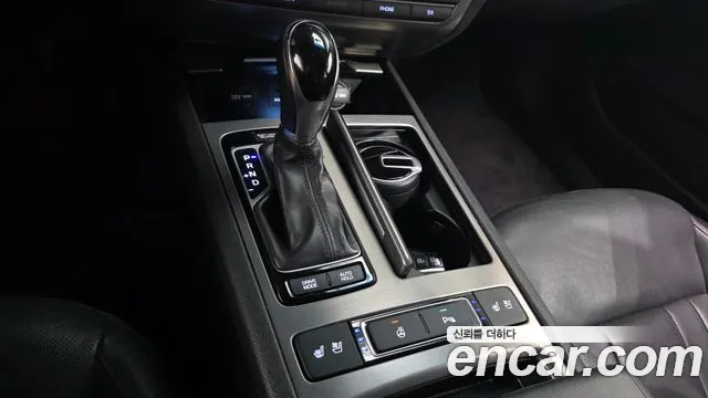 Hyundai Genesis 2015 thumb 9