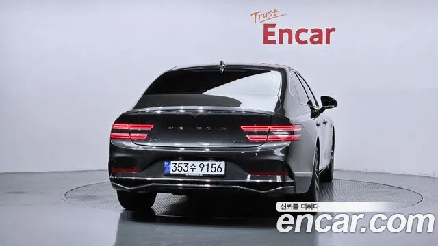 Genesis G80 2025 thumb 11