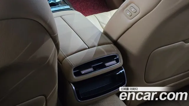 Genesis G80 2025 thumb 10