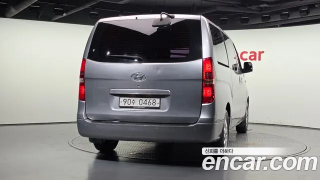 Hyundai Starex 2015 thumb 6