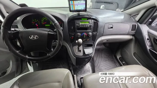 Hyundai Starex 2015 thumb 5