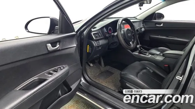 Kia K5 2017 thumb 9