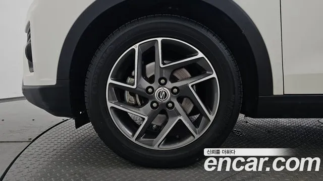 KG_Mobility_Ssangyong TIBOLI 2020 thumb 3
