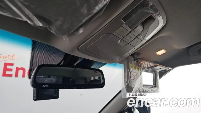 KG_Mobility_Ssangyong TIBOLI 2020 thumb 7