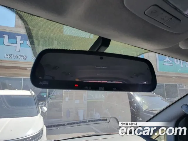Hyundai Starex 2017 thumb 8