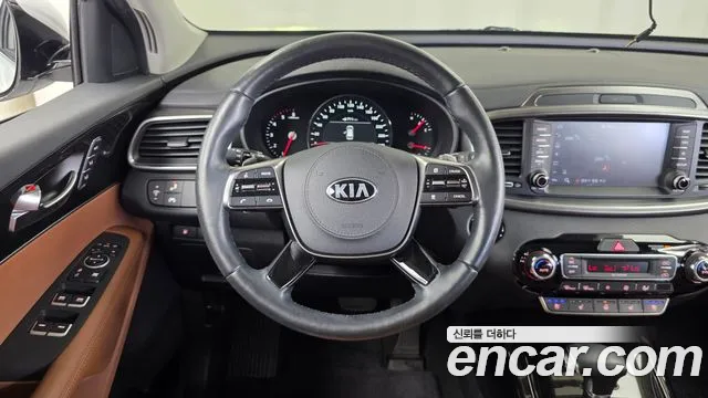 Kia Sorento 2017 thumb 2