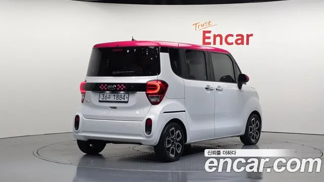 Kia Ray 2018 thumb 2