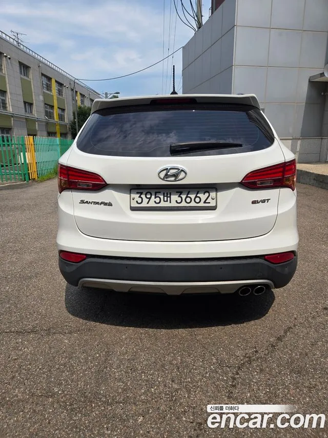 Hyundai Santa Fe 2012 thumb 6