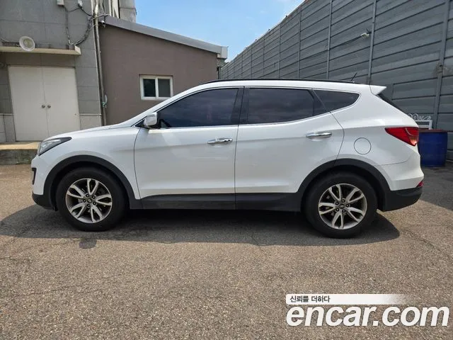 Hyundai Santa Fe 2012 thumb 11