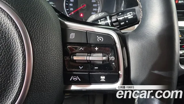 Kia Sorento 2022 thumb 3