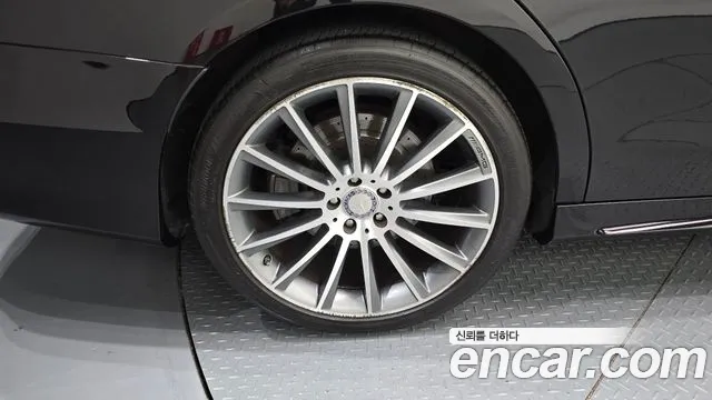 Mercedes-Benz S-Класс 2015 thumb 11