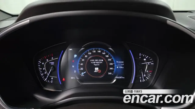Hyundai Santa Fe 2018 thumb 8