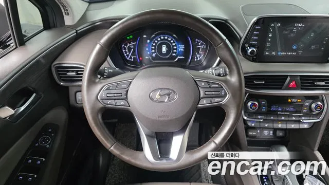 Hyundai Santa Fe 2018 thumb 7