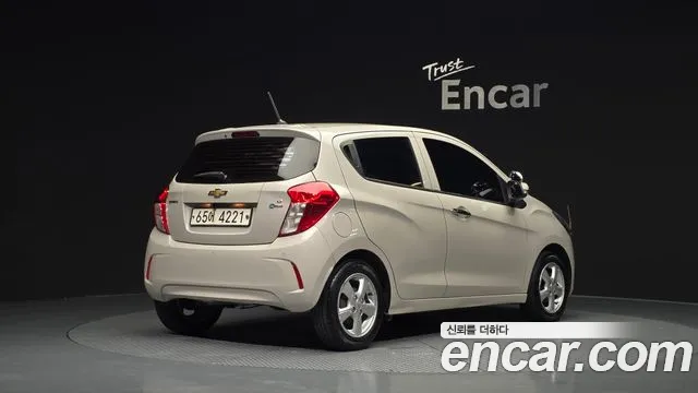 Chevrolet Spark 2018 thumb 12