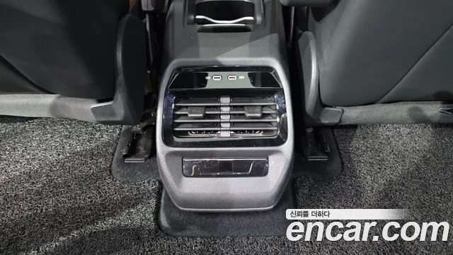 Volkswagen ID.4 2022 thumb 12