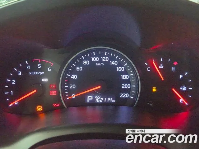 Kia Carnival 2014 thumb 3