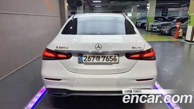 Mercedes-Benz E-Класс 2021 thumb 2
