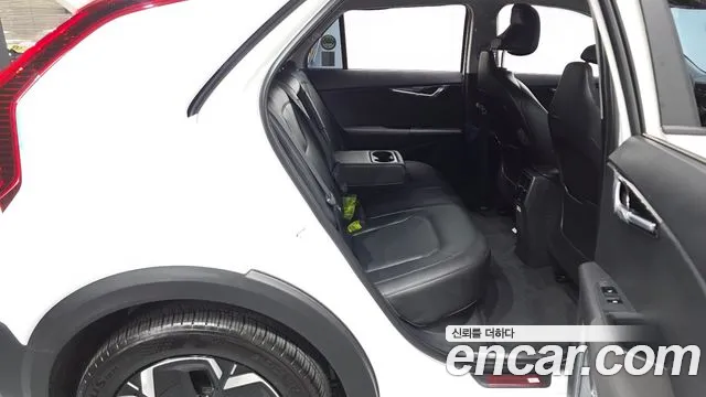 Kia Niro 2023 thumb 10
