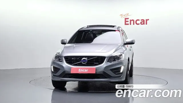Volvo XC60 2015 thumb 5