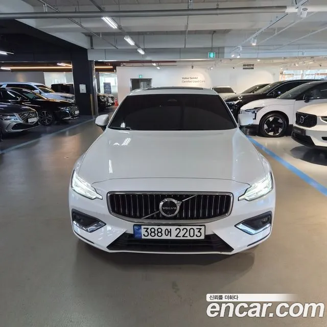 Volvo S60 2024 thumb 10