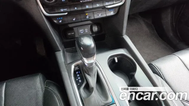 Hyundai Santa Fe 2020 thumb 8