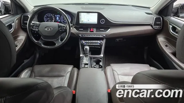 Hyundai Grandeur 2017 thumb 11