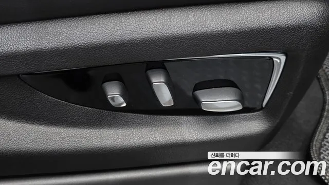 Cadillac Escalade 2019 thumb 6