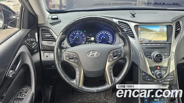 Hyundai Grandeur 2013 thumb 10