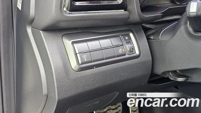 KG_Mobility_Ssangyong TIBOLI 2019 thumb 11