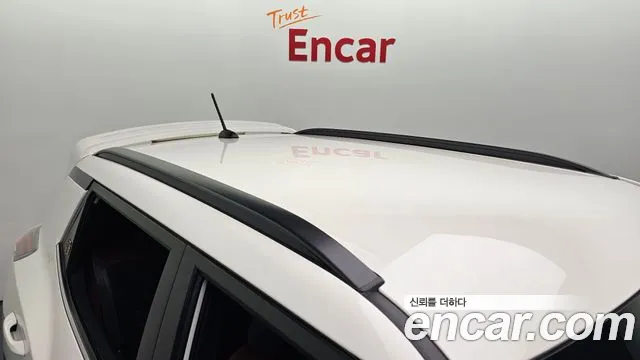 KG_Mobility_Ssangyong TIBOLI 2019 thumb 4