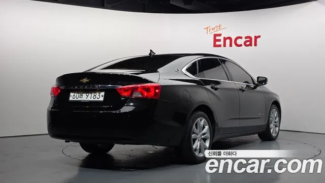 Chevrolet Impala 2017 thumb 2
