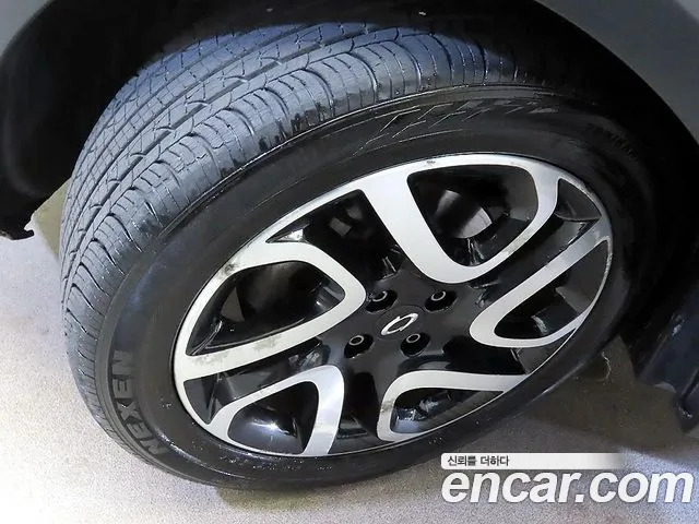 Renault Captur 2014 thumb 10
